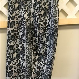 Leopard grey pencil skirt